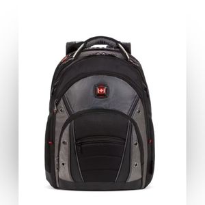NEW! WENGER Synergy 16 inch Laptop Backpack - Black/Gray NWT